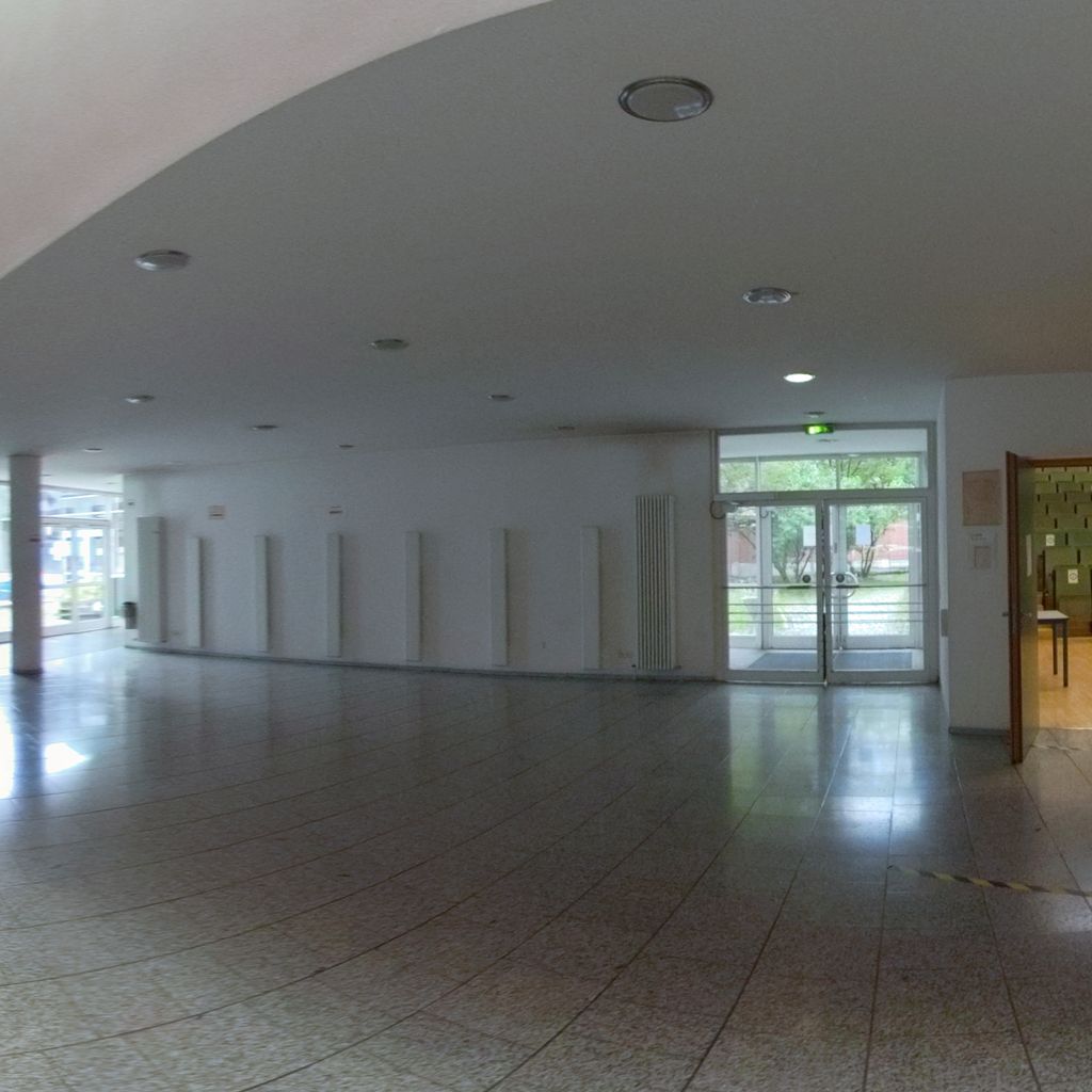 Foyer EG vor G0.01