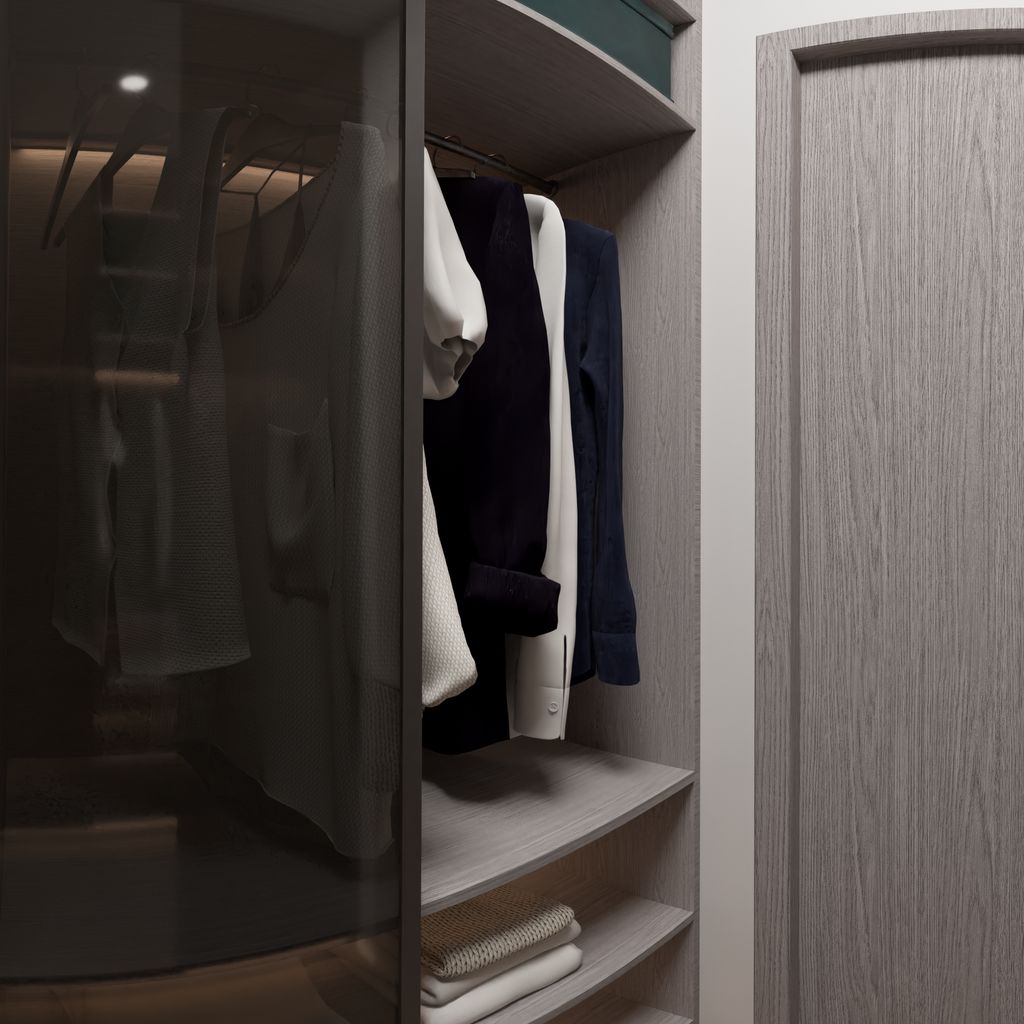 WALK-IN CLOSET