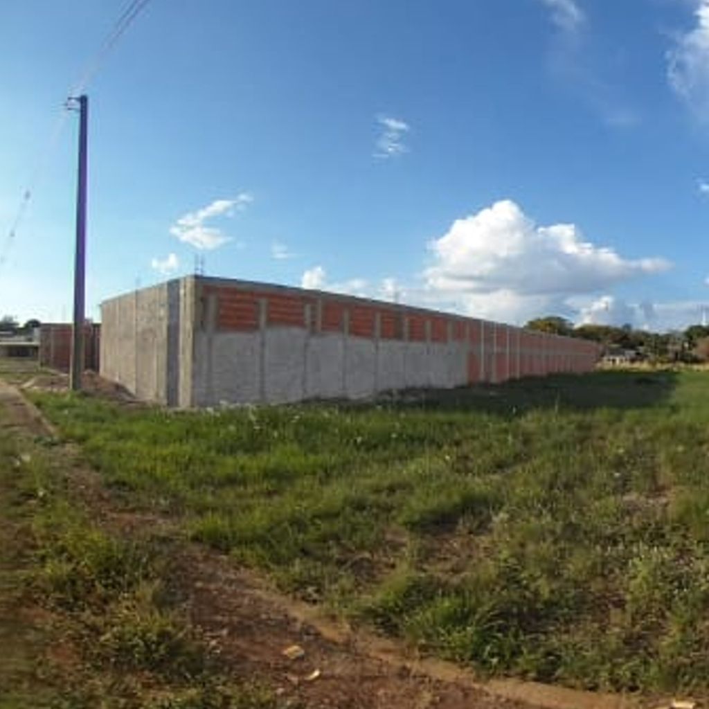 Frente Lote 15