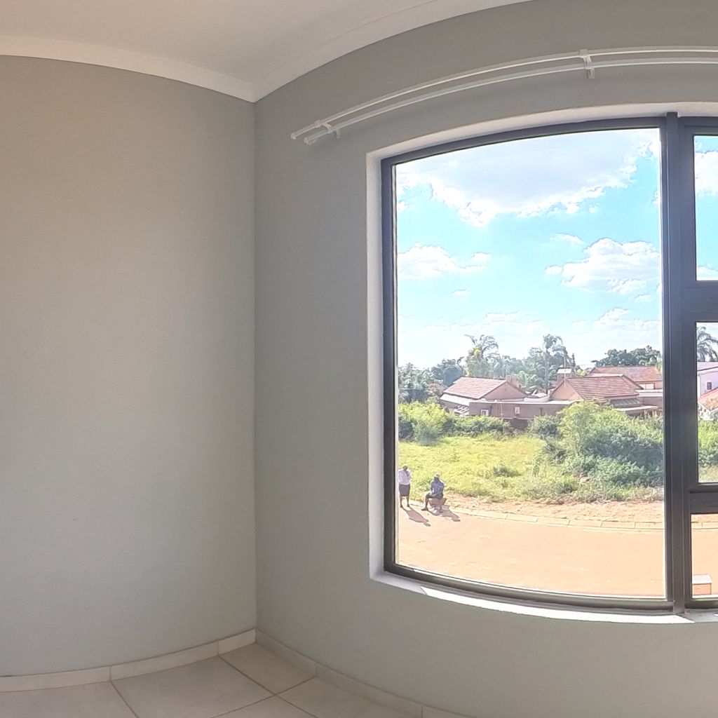 Room2