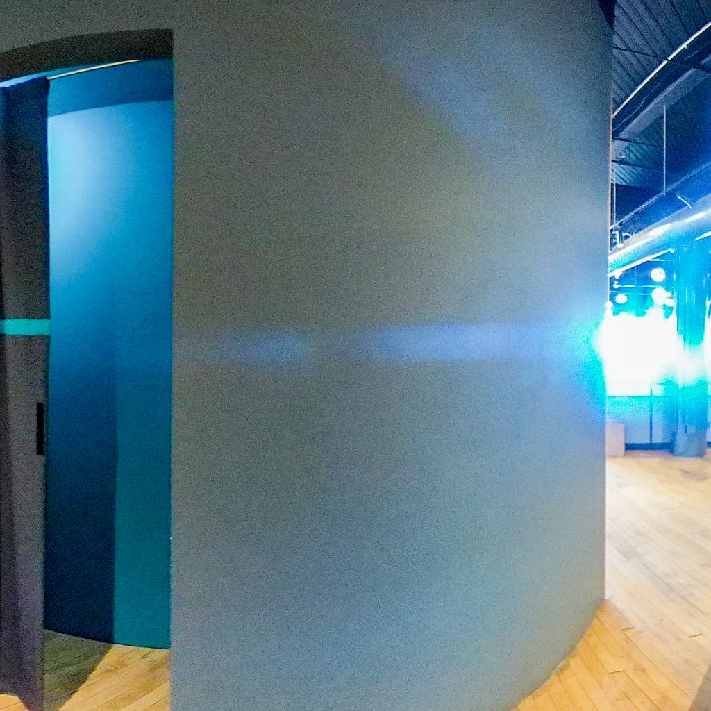 Front of Workstation 1/Reception side