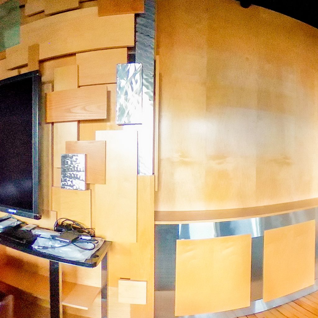 North East Lounge Back