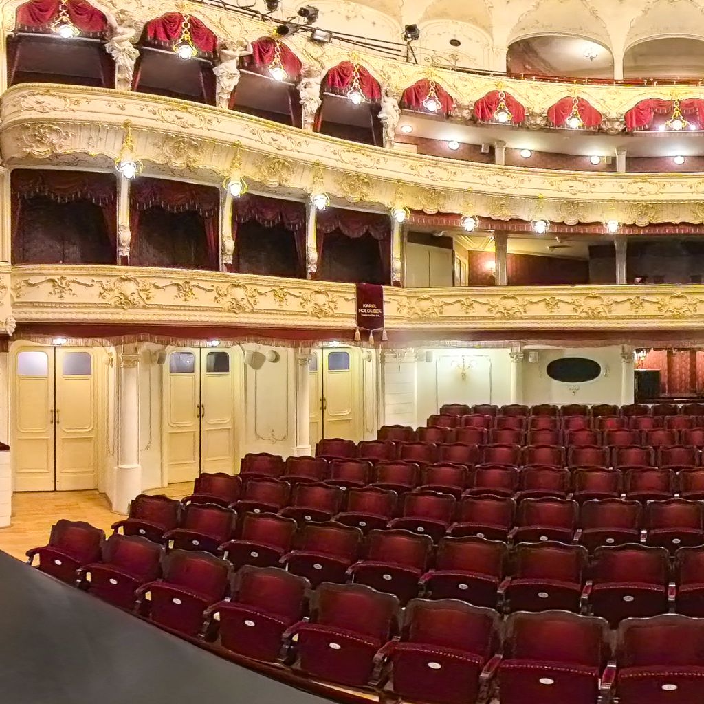 STAGE
