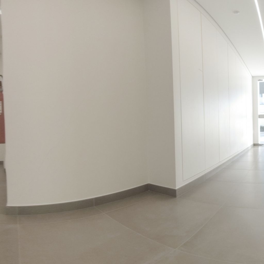 Building hall