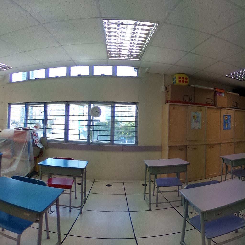 2/F English Room