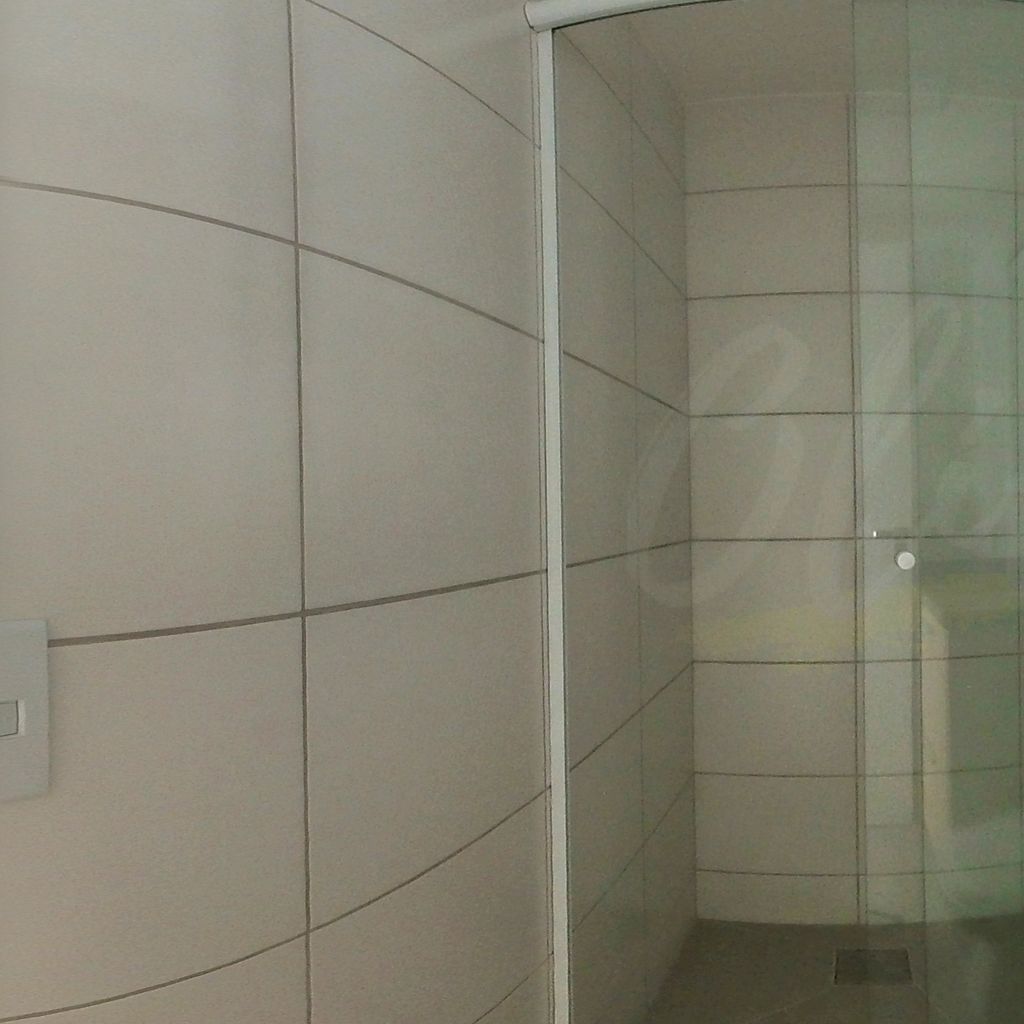 Banheiro 01