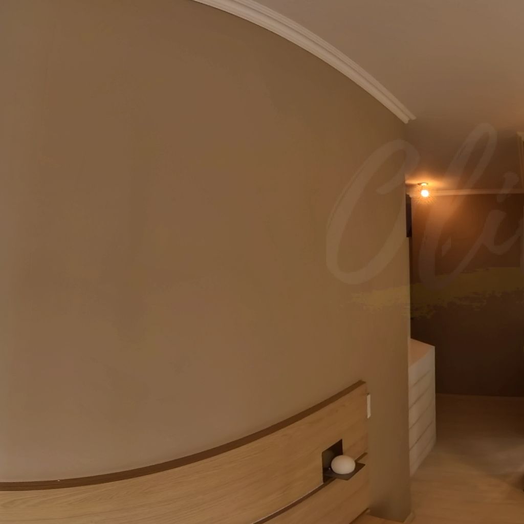 Suite 01
