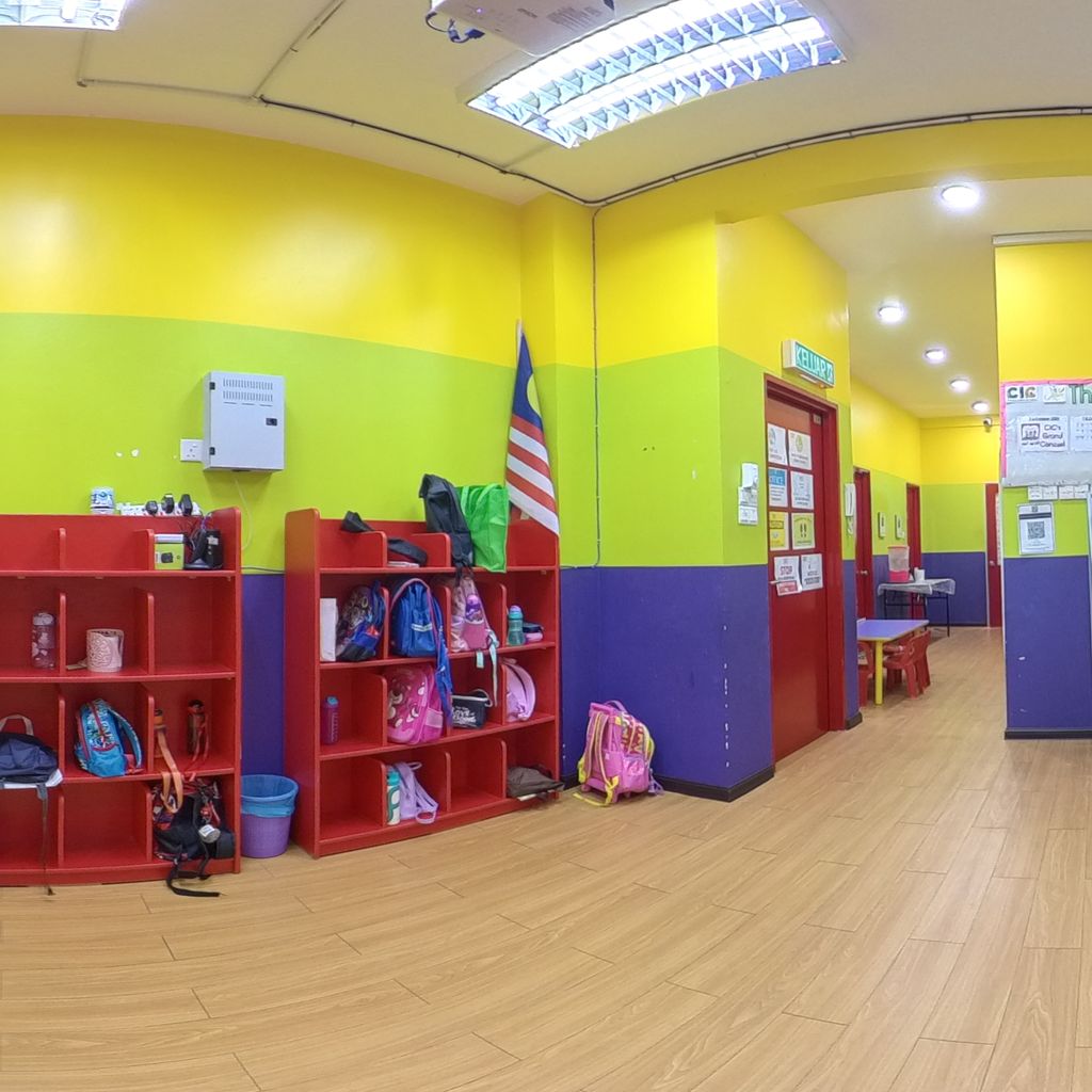 Hall 1