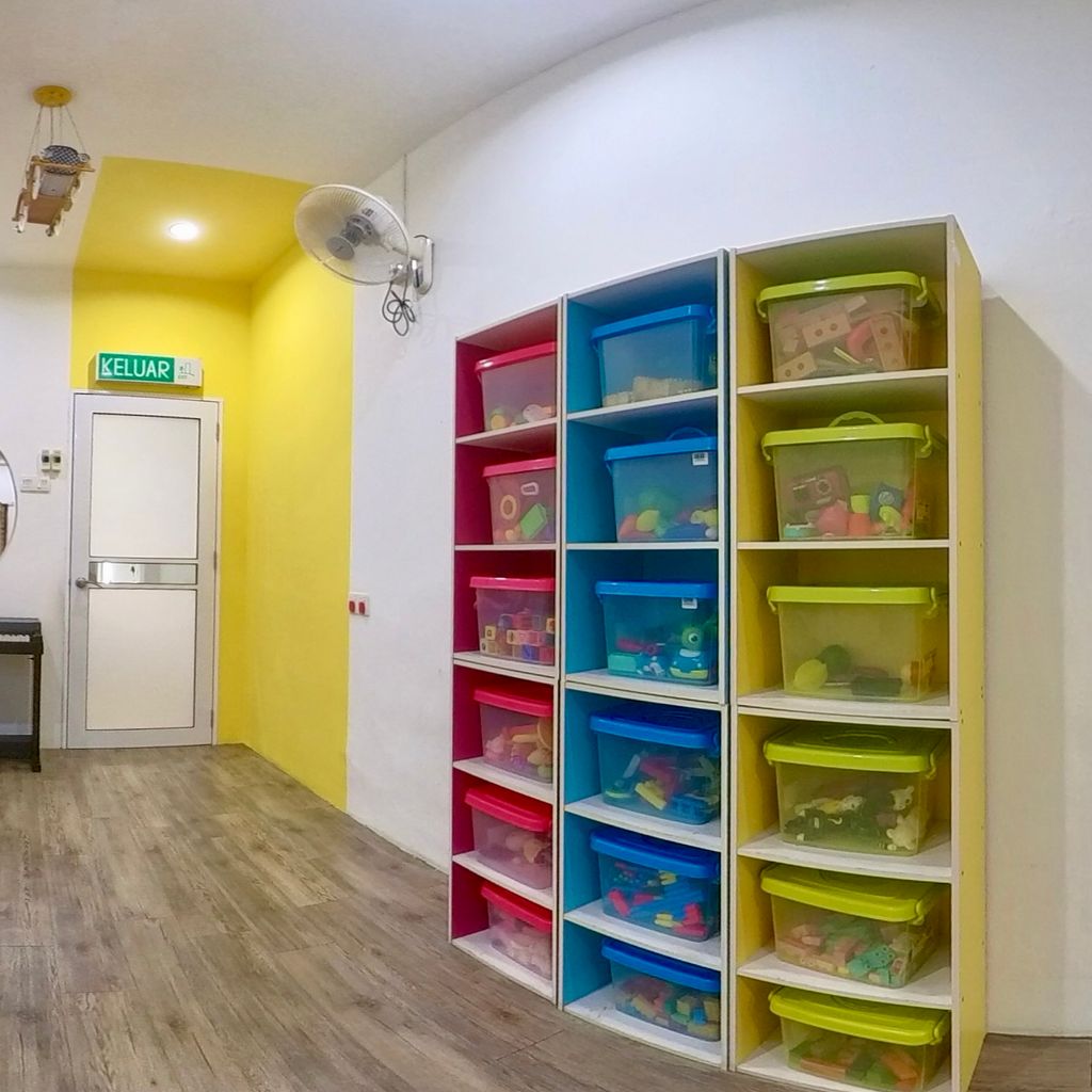 Play & Reading Area