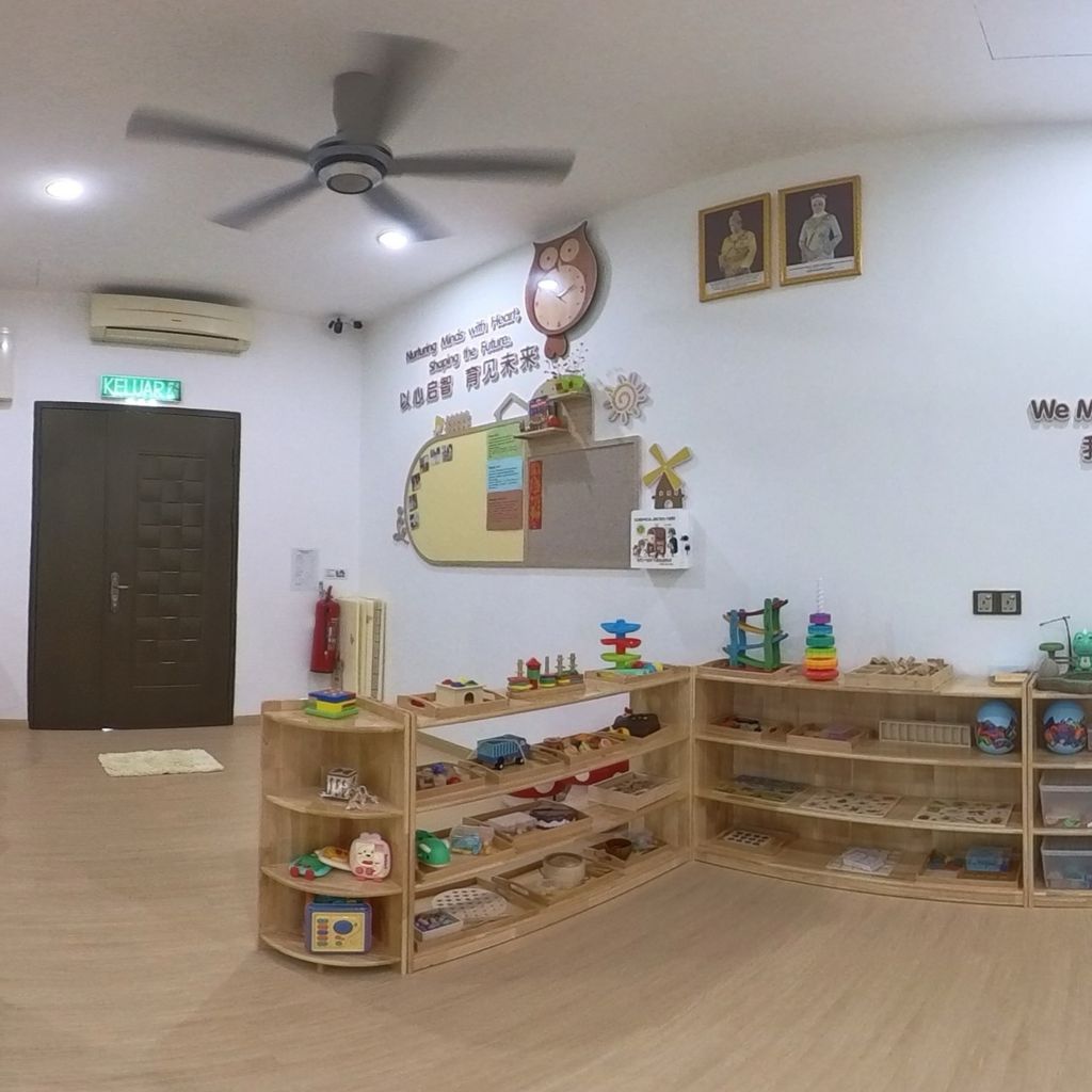 Working Space & Reading Corner
