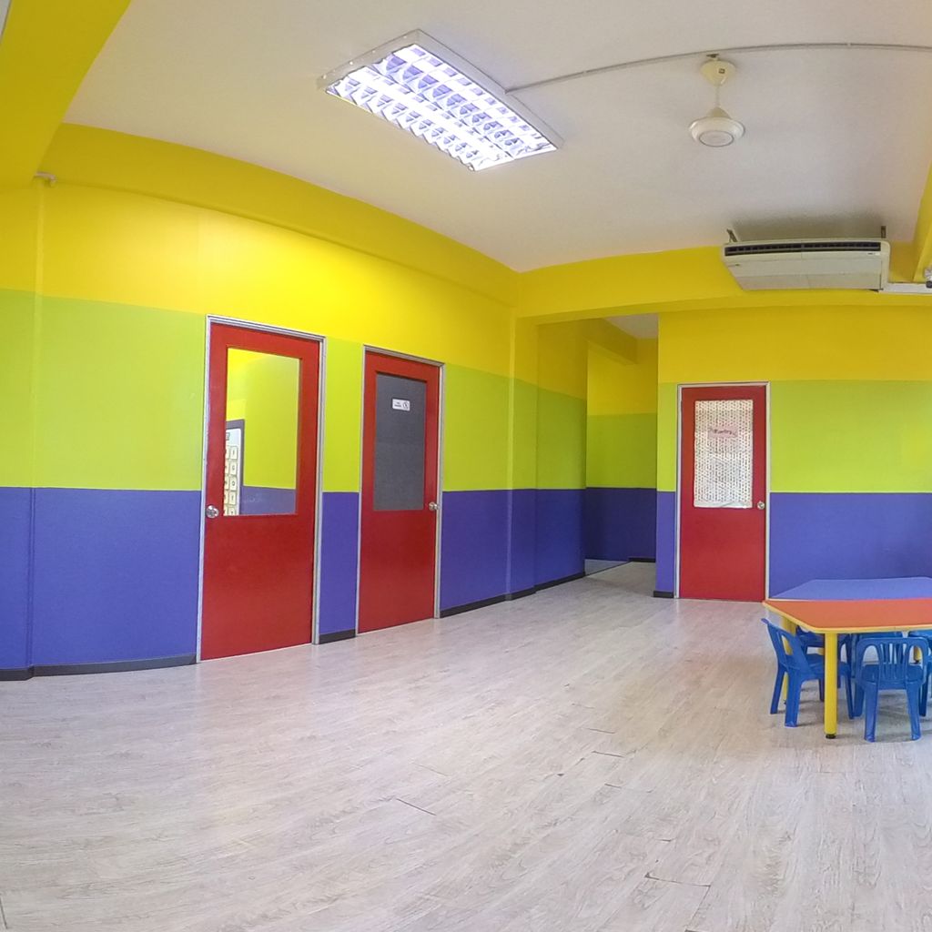 Hall 1