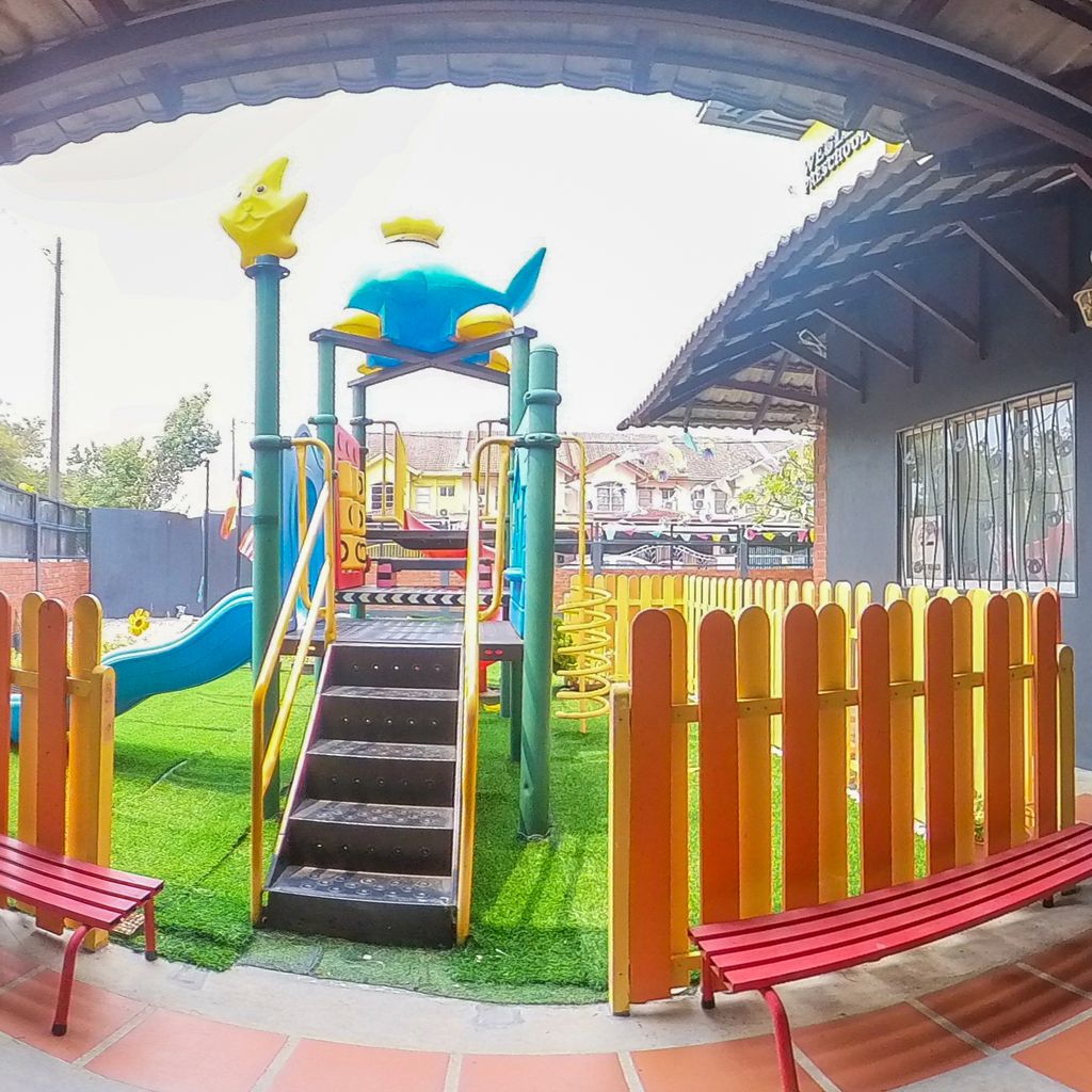 Garden & Playground