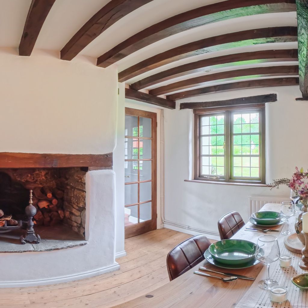 Dining room 2