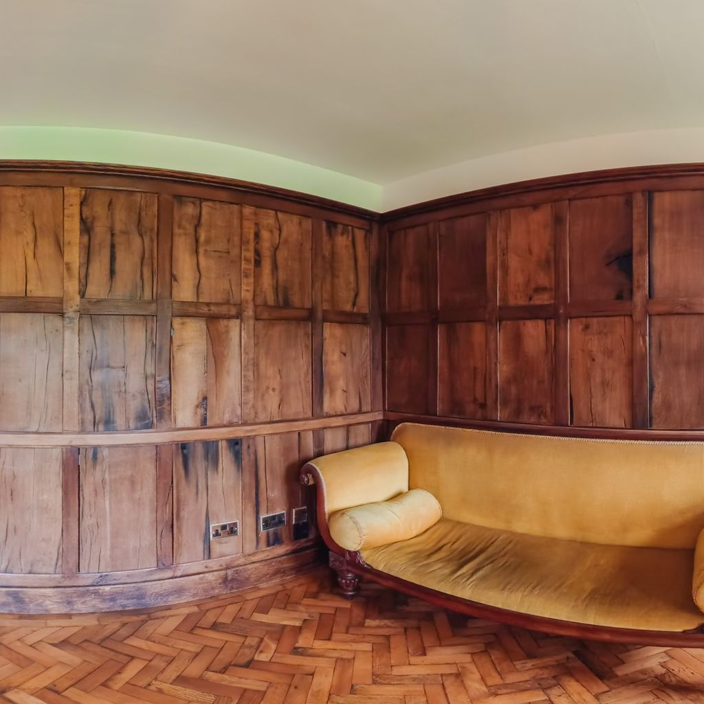 Upstairs lounge