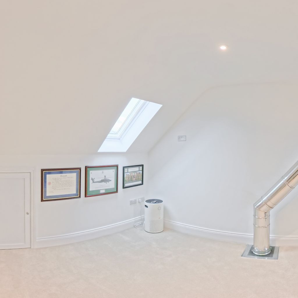 Office/ Loft room