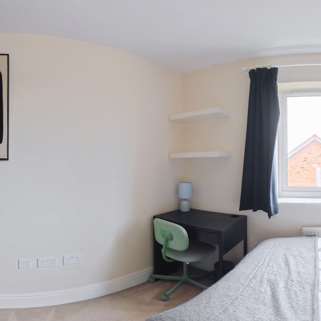 Bedroom 5