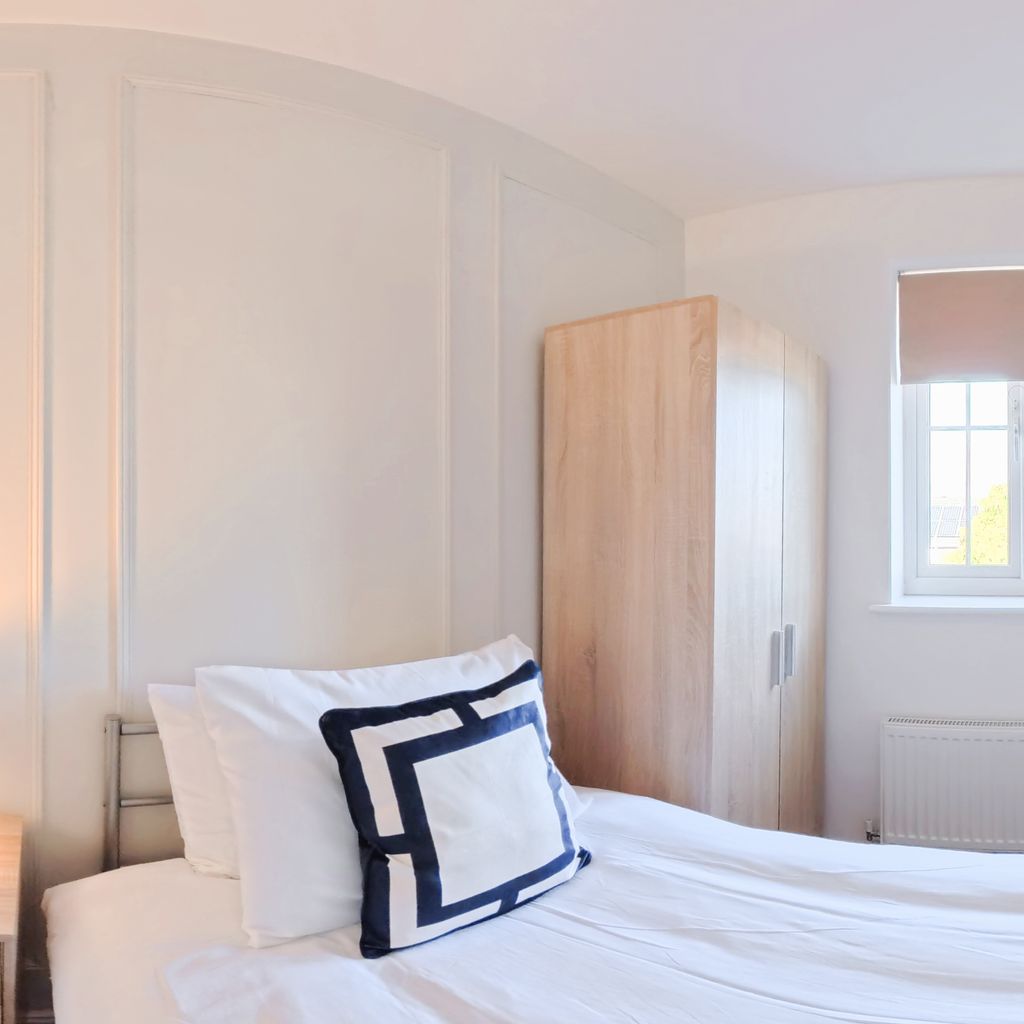 Bedroom 4