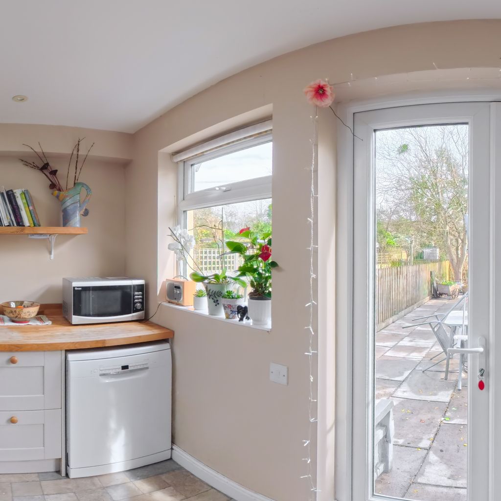 Kitchen 2