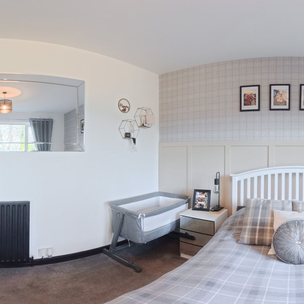 Bedroom 2a