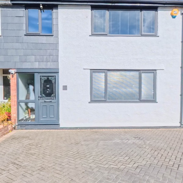 28 Cleeve drive
