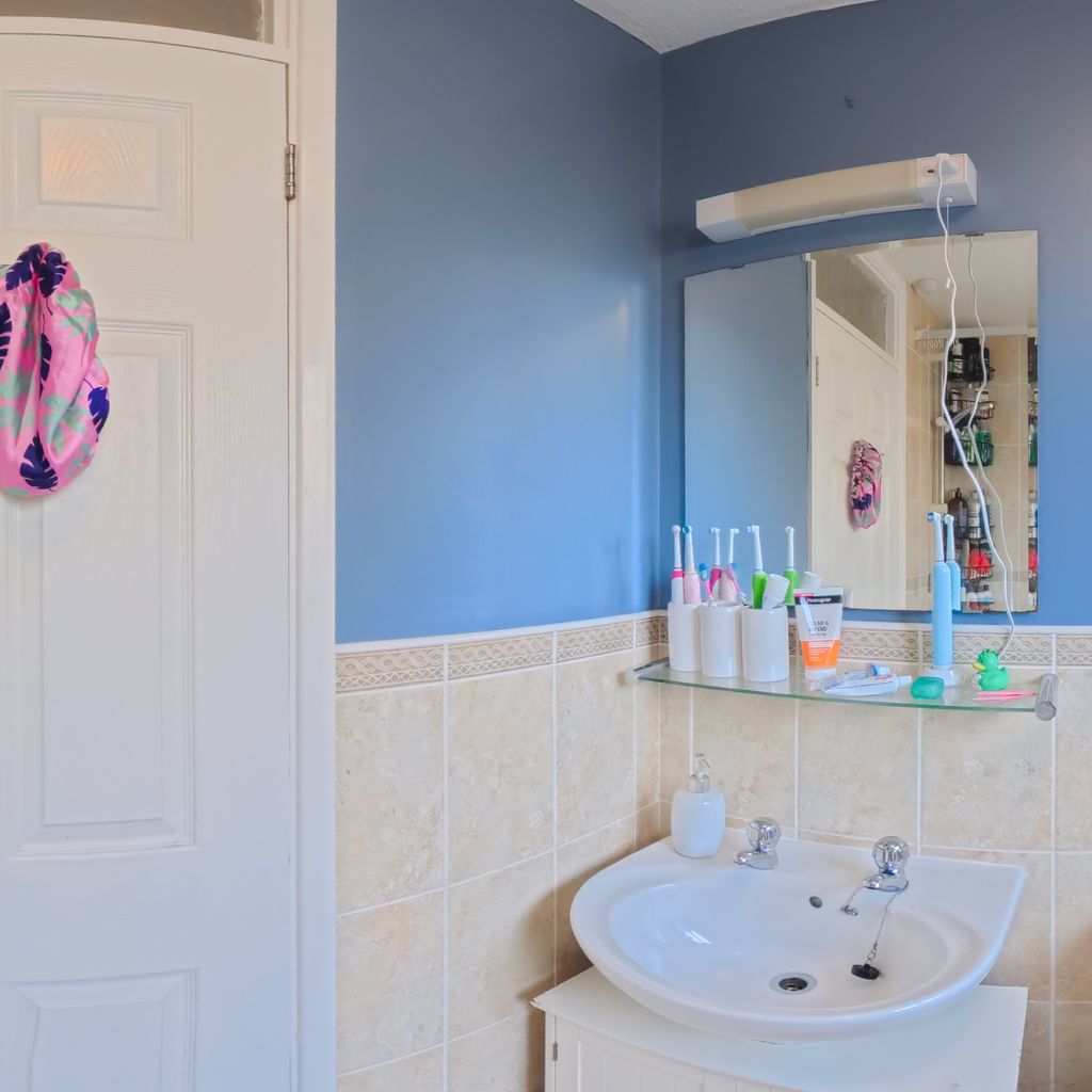 Family bathroom