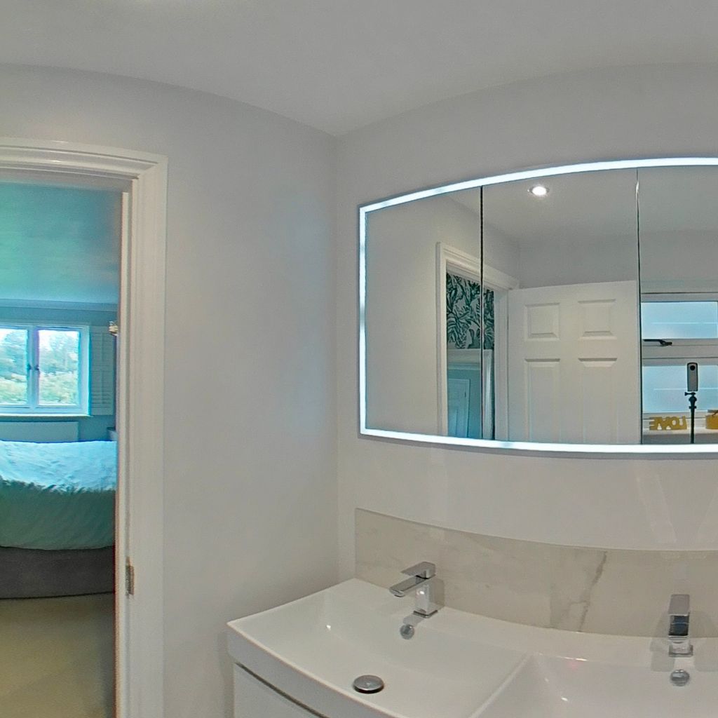 En suite