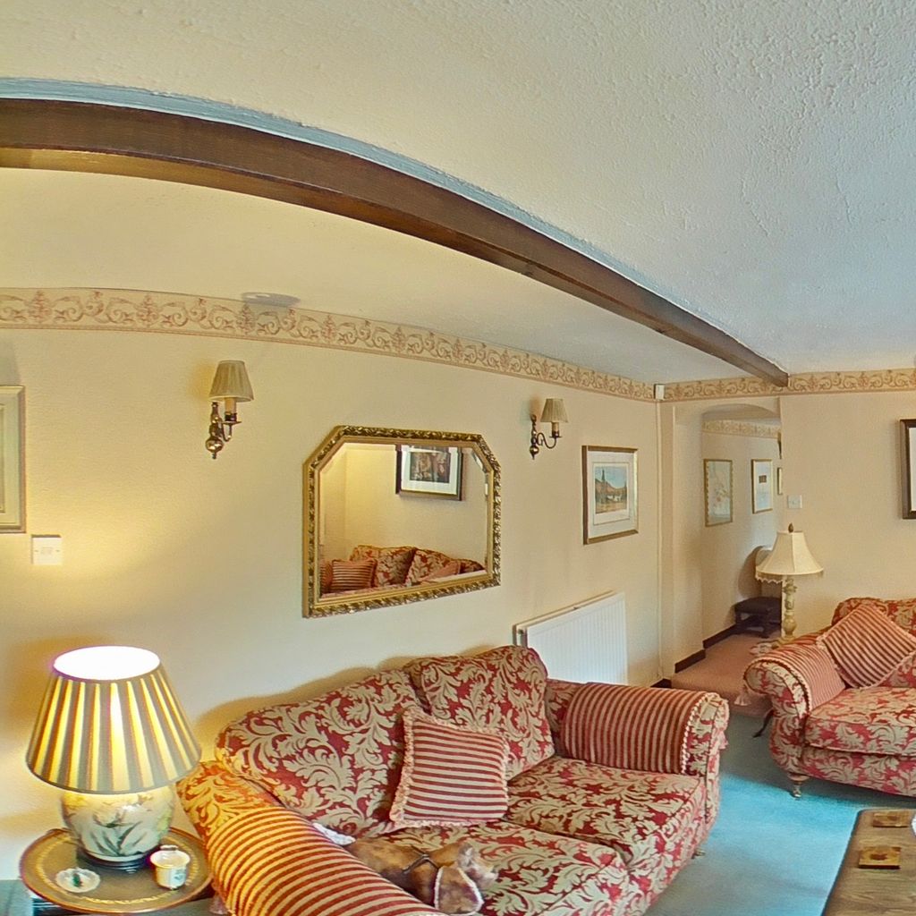 Living room (2)