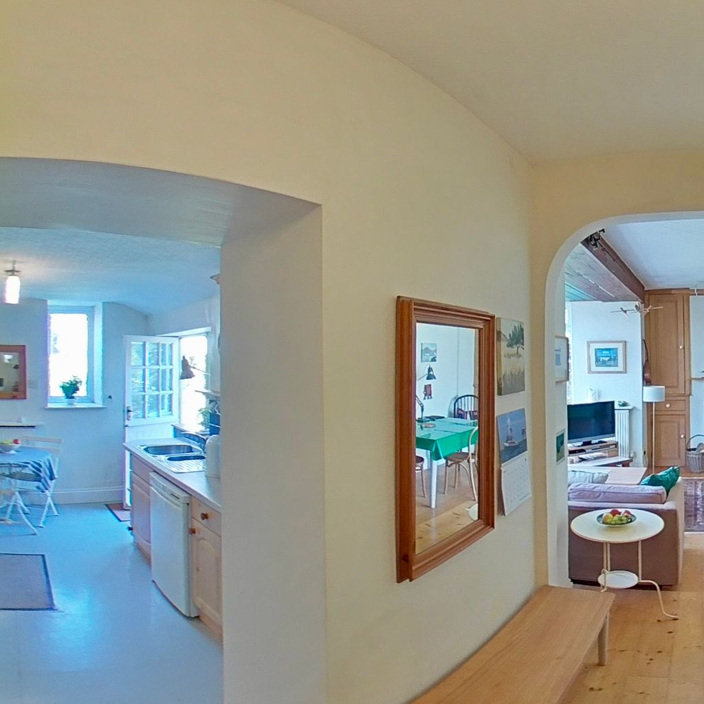 Hallway (2)