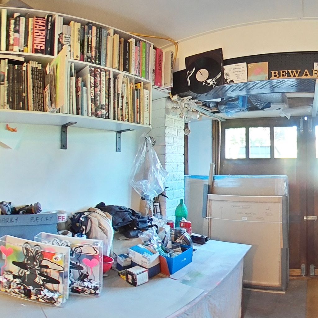 Garage/workshop