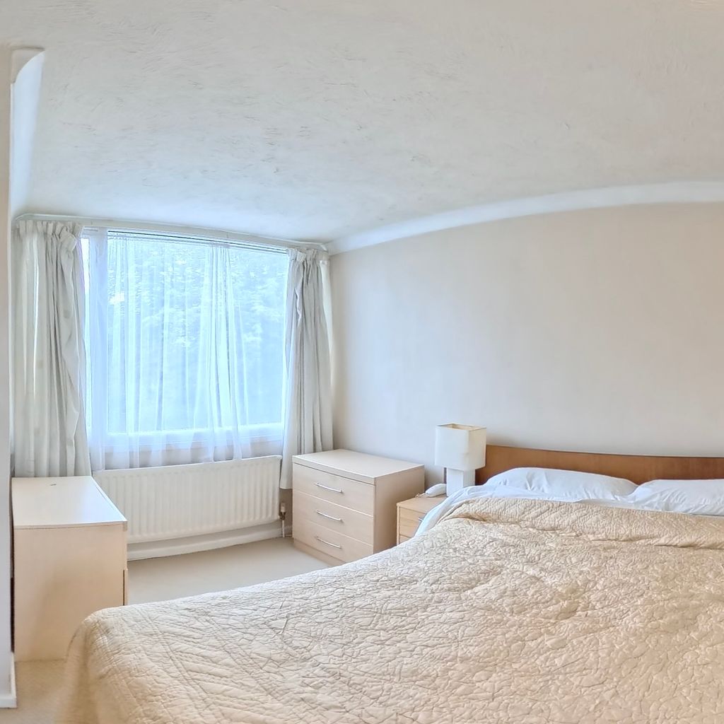 Bedroom 1(b)