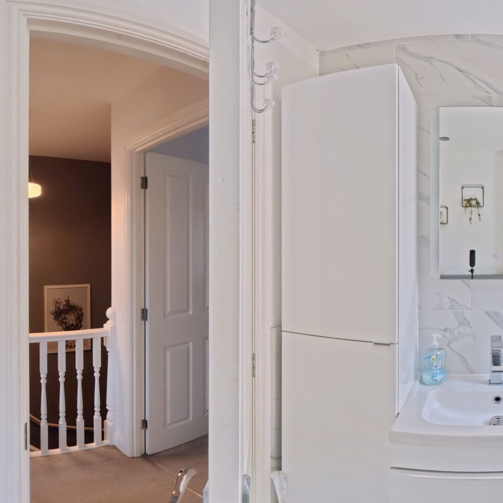 Family bathroom