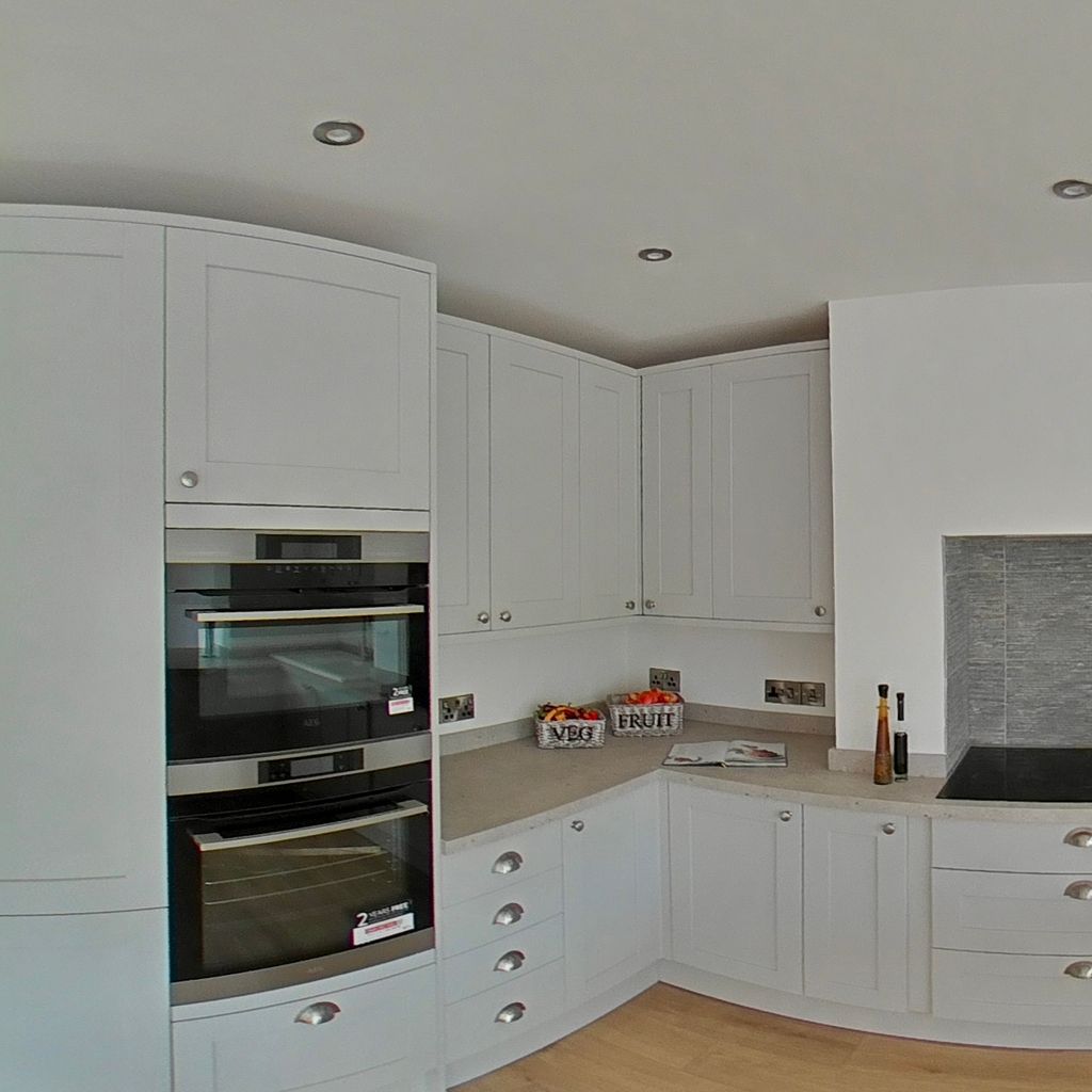 Kitchen (2)