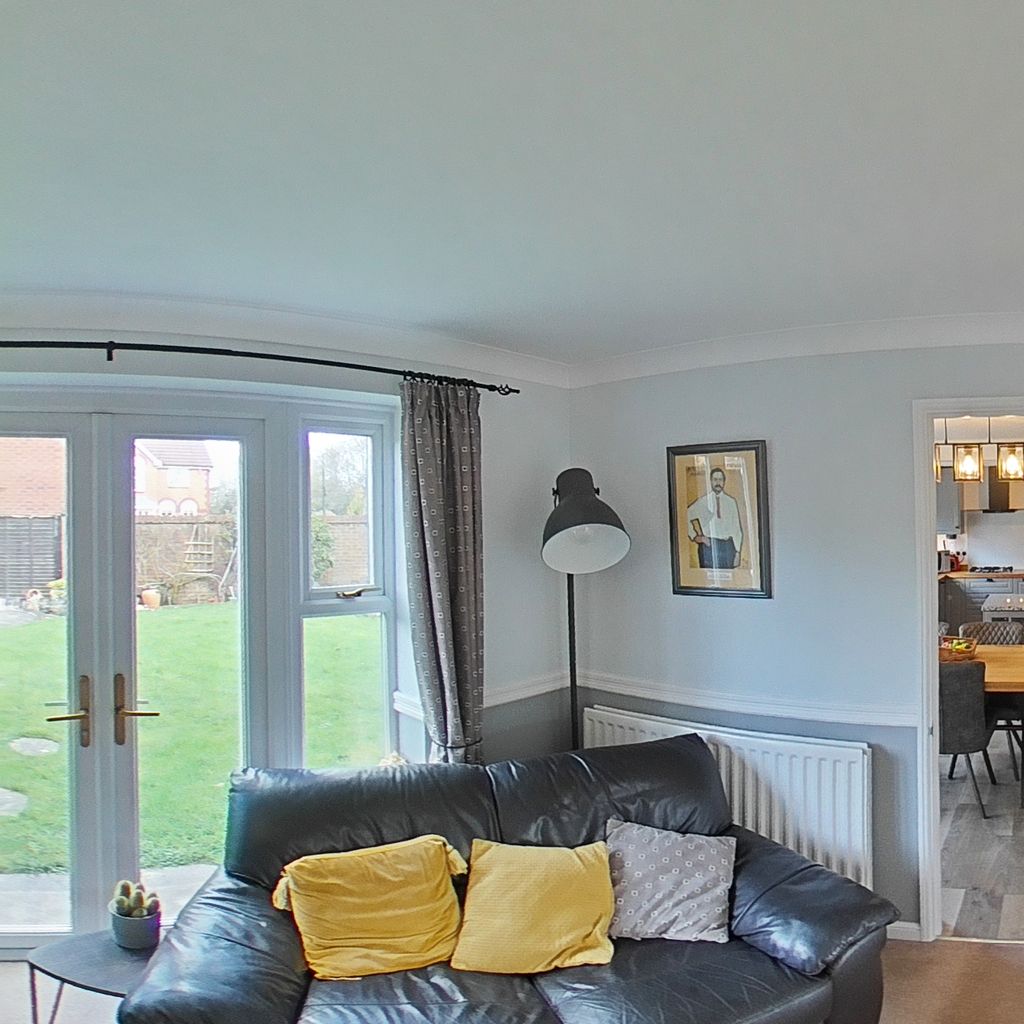 Living Room (2)