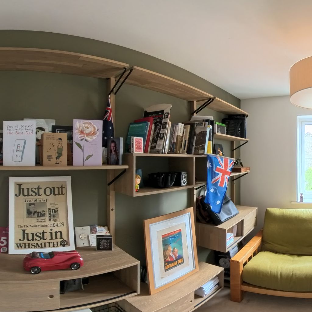 Bedroom 5/ Office
