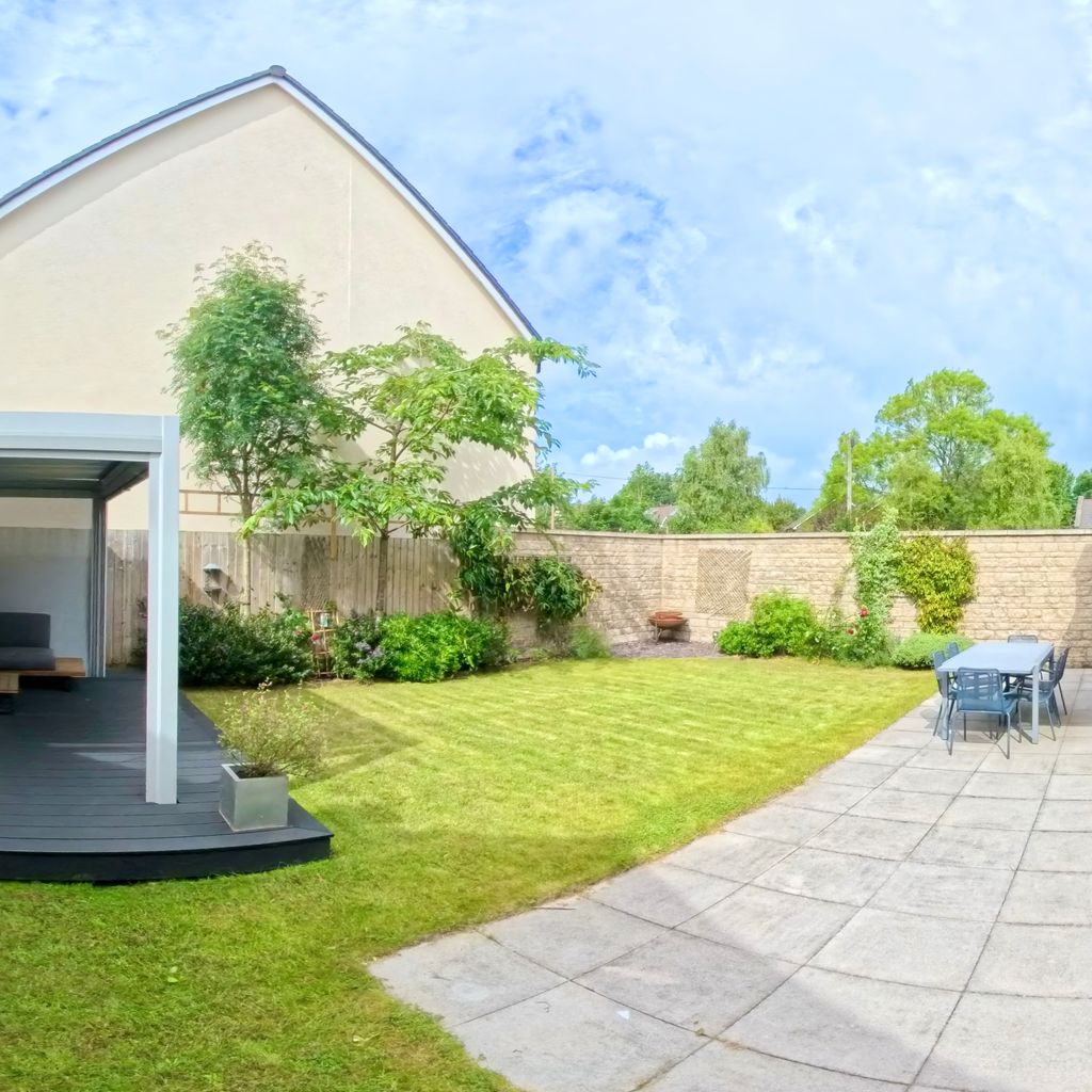Side Garden