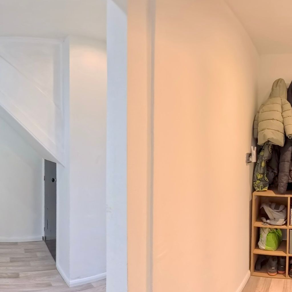 Playroom/office