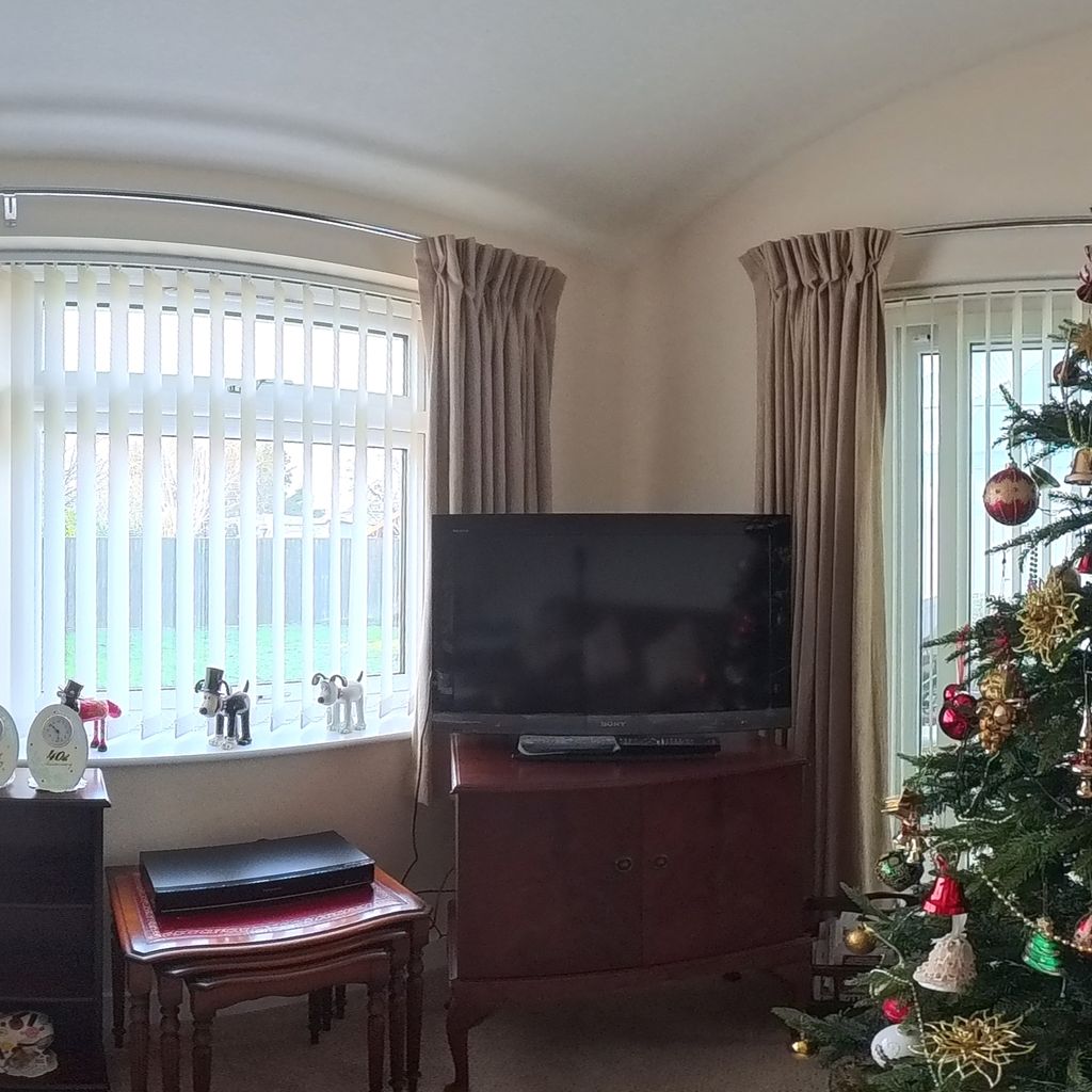 Living room b
