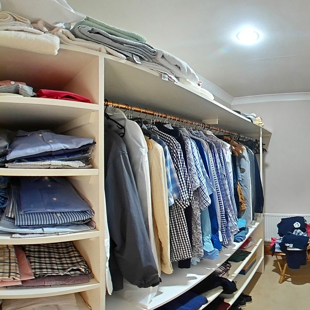 Walk in wardrobe