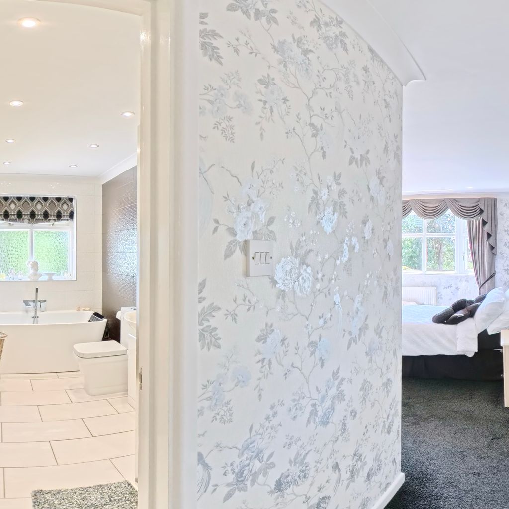 Bedroom 3 entry