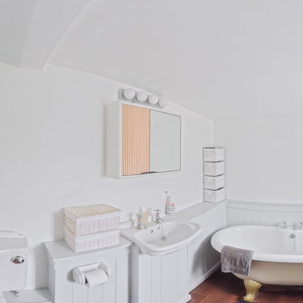 Family bathroom