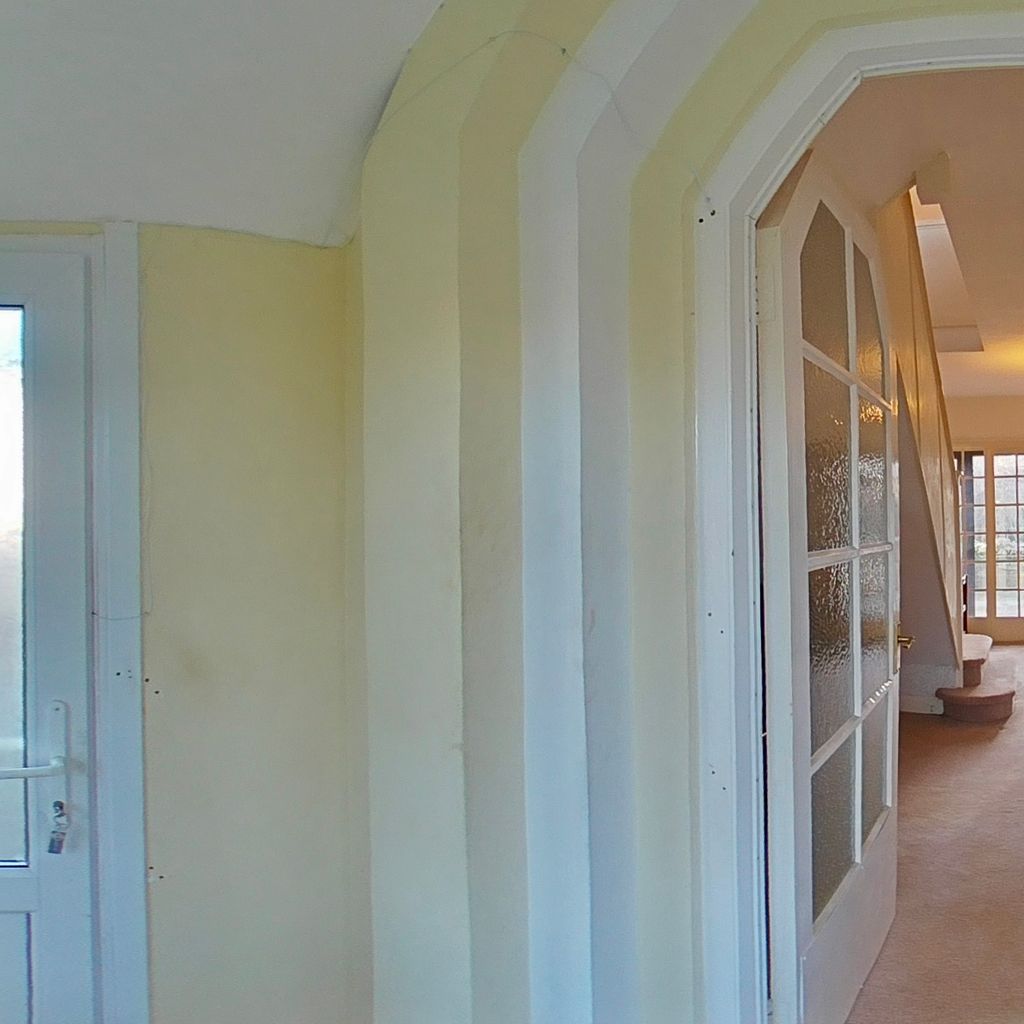 Entrance porch