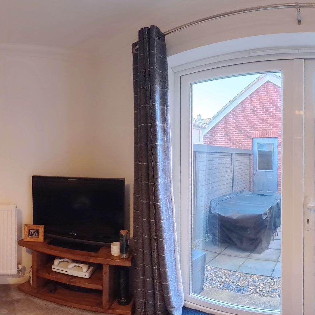 Living room b