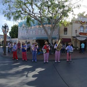 Main Street - DapperDay at Disneyland 2019 