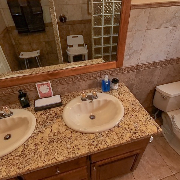 Bathroom 2
