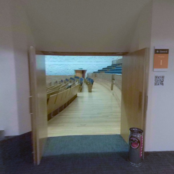 PUERTA 1