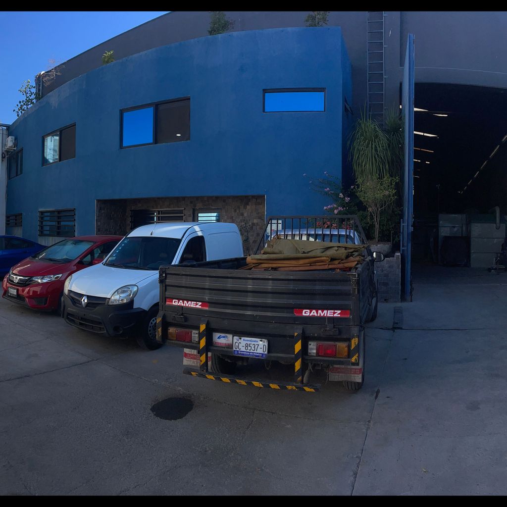 Photo 1
