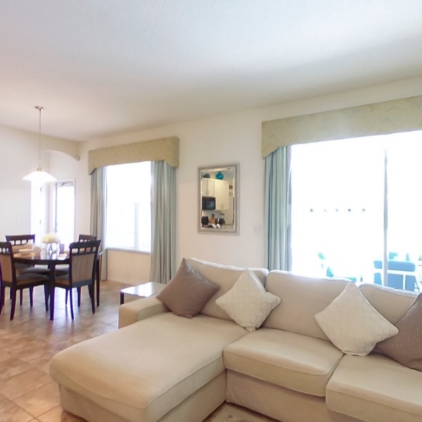 003-living room
