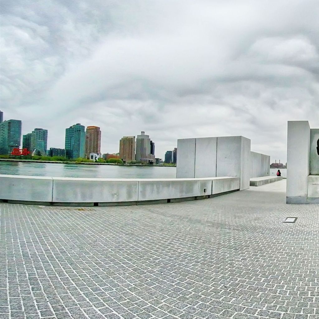 Roosevelt Island - FDR Park
