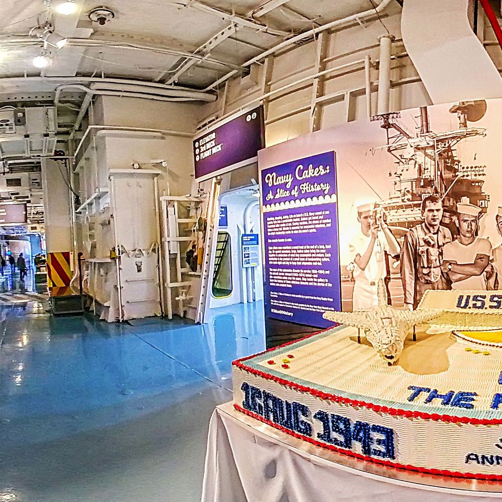 USS Intrepid - Cake