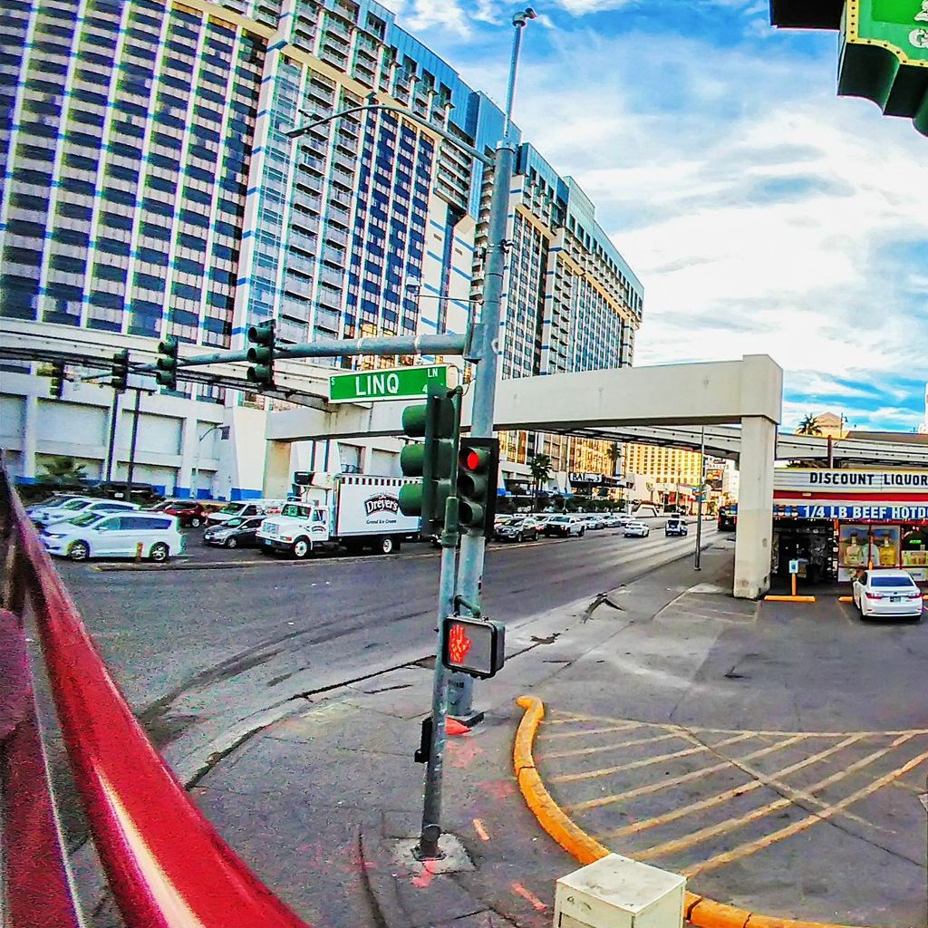 Bus Tour - High Roller 1